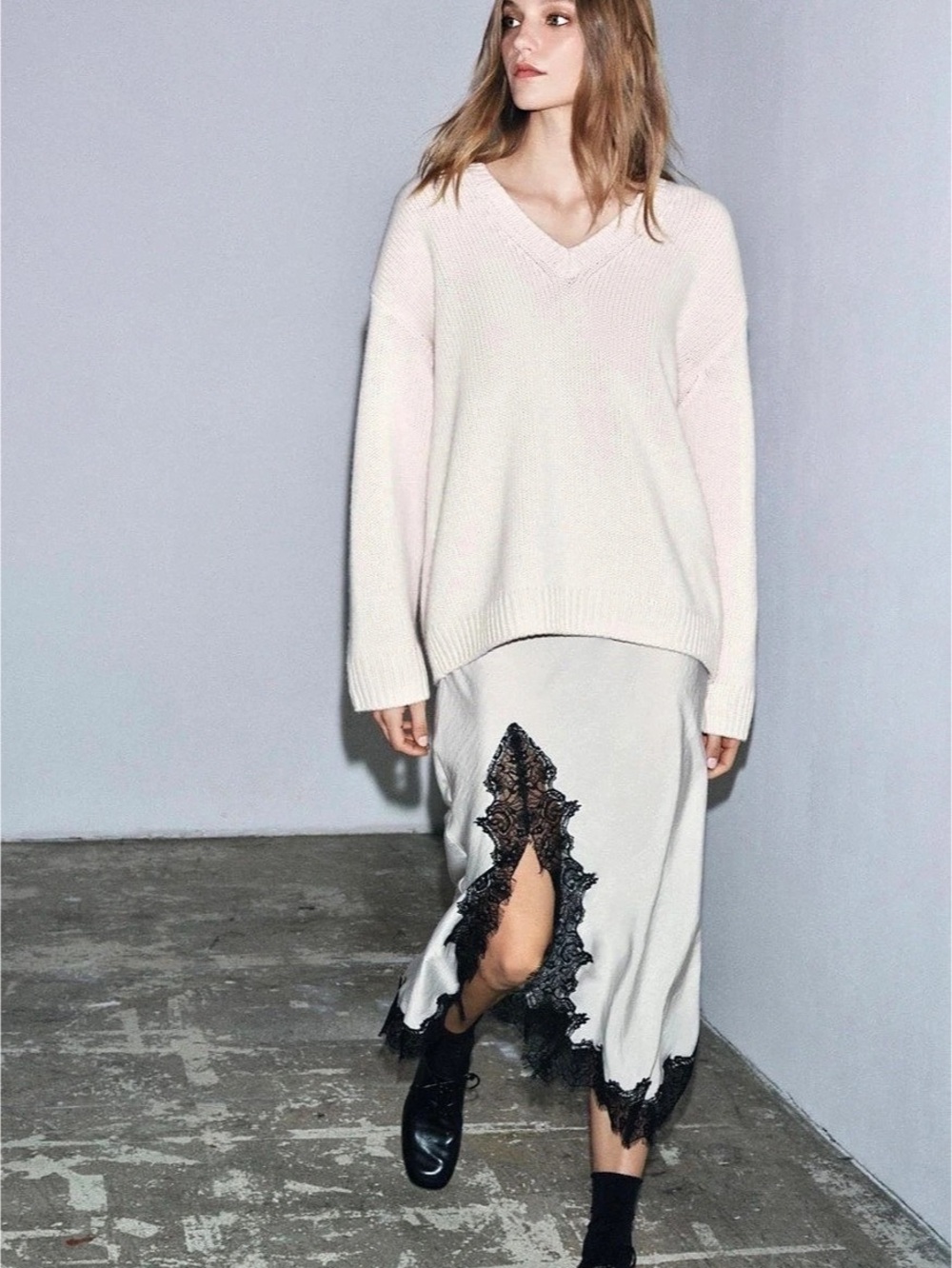 ZARA ZW Collection asymmetric ruffled  Lace-Trimmed Midi Skirt XS